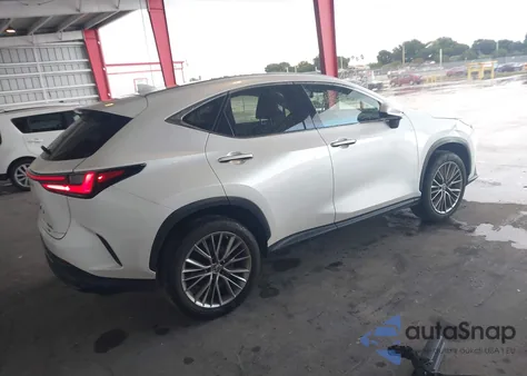 2022 Lexus Nx 350H Premium z USA, uszkodzony, nr VIN JTJGKCEZ1N5002493